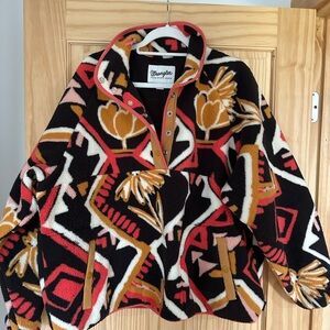 Wrangler Women's Bold Pattern Teddy Jacket